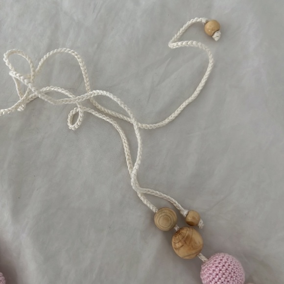 Rainbow Eco-Friendly Nursing Necklace - Picture 4 of 5